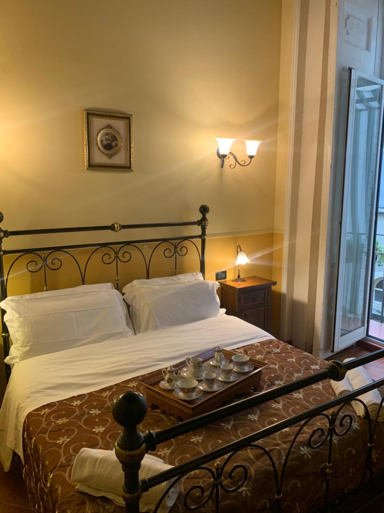 Hotel Pignatelli Napoli 외부 사진