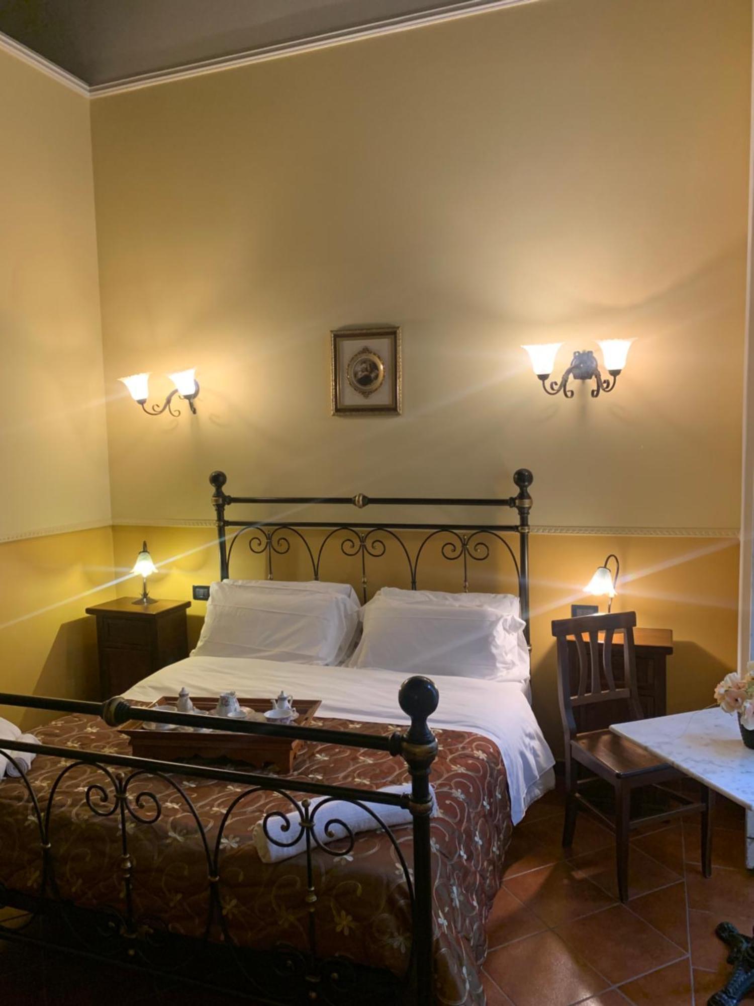 Hotel Pignatelli Napoli 외부 사진